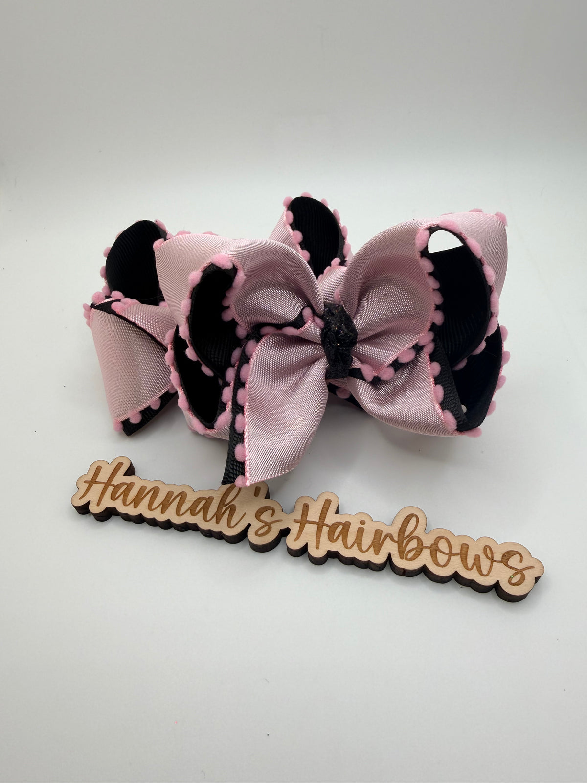 Pink-a-boo Piggies